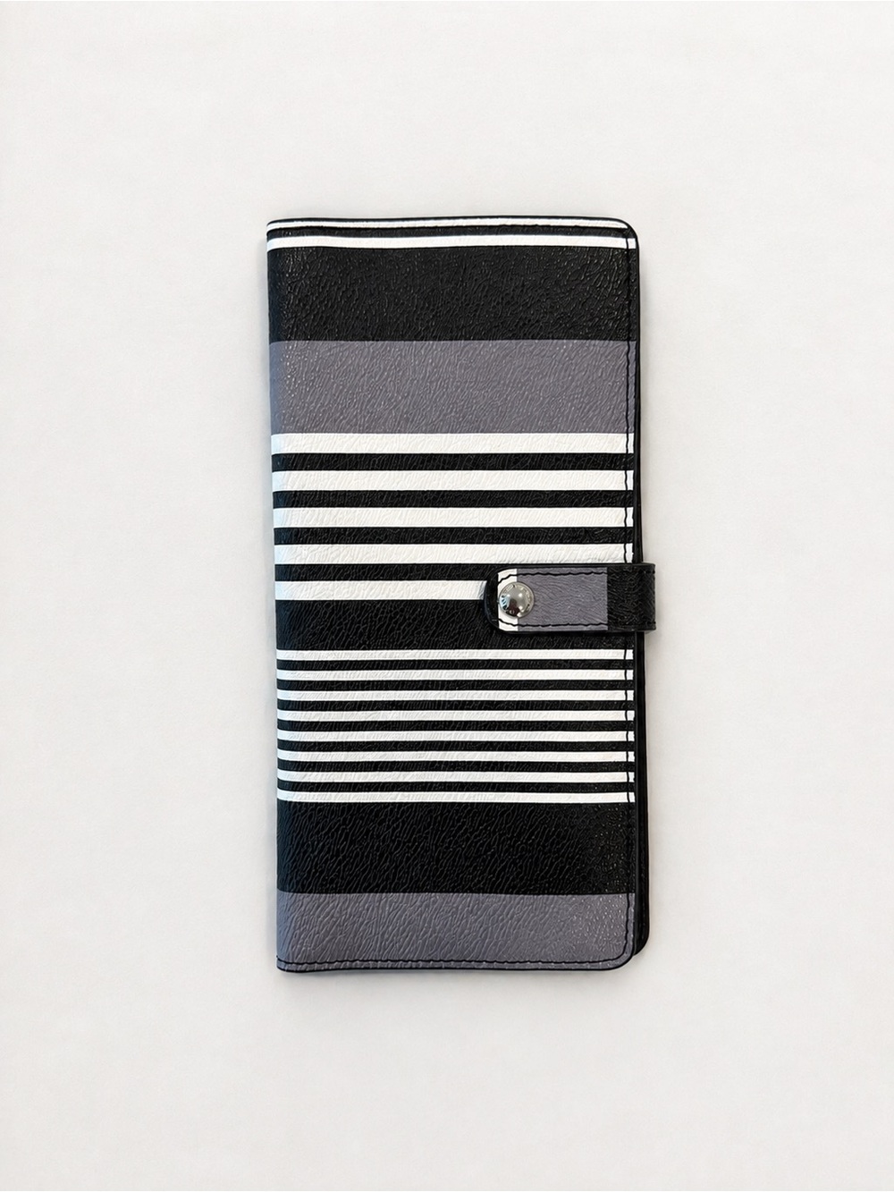 Vera Bradley Black White Gray Striped Accordion Wallet Zip Pocket